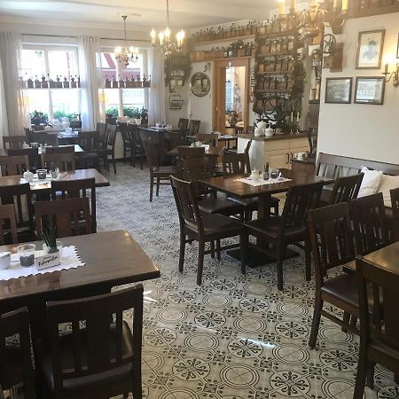 科拉佩尔博格酒店 拜尔施泰因 外观 照片