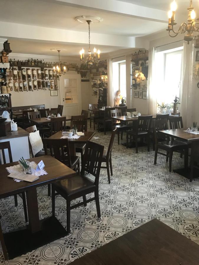 科拉佩尔博格酒店 拜尔施泰因 外观 照片